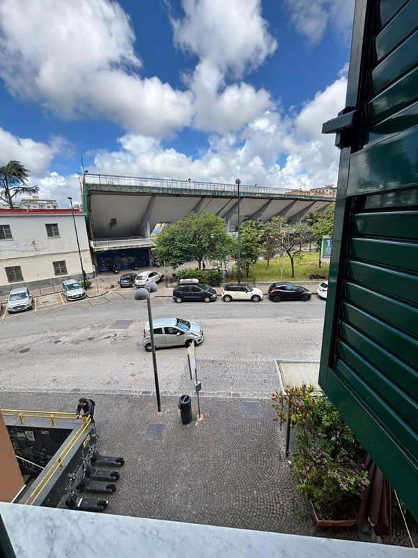 appartamento in vendita a Napoli in zona Vomero