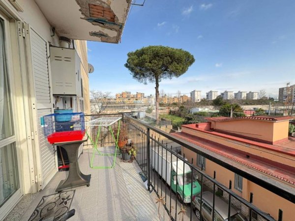 appartamento in vendita a Napoli in zona Piscinola