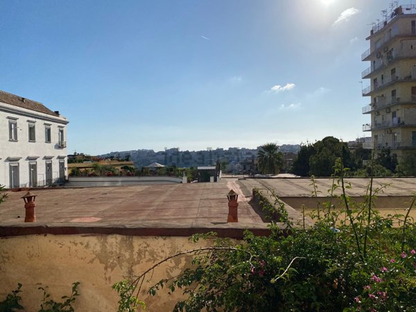 appartamento in vendita a Napoli in zona Vomero