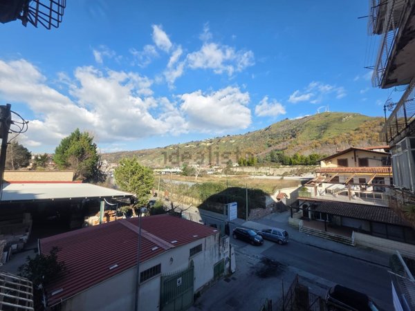 appartamento in vendita a Napoli in zona Pianura