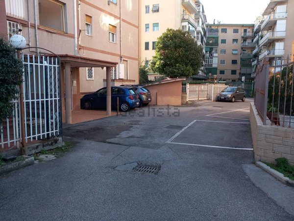 appartamento in vendita a Napoli in zona Capodimonte / Colli Aminei