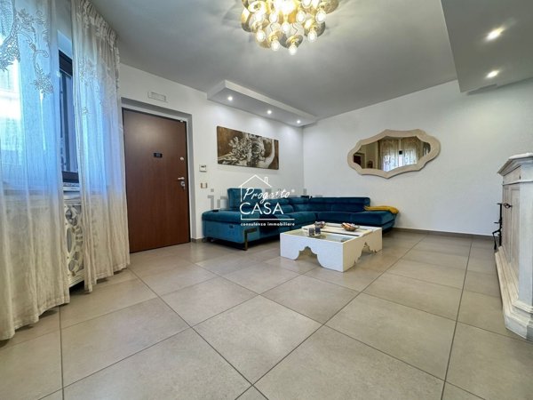 appartamento in vendita a Napoli in zona Barra