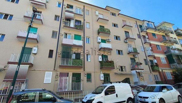 appartamento in vendita a Napoli in zona Bagnoli
