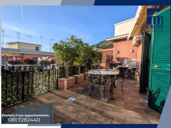 appartamento in vendita a Napoli in zona Soccavo