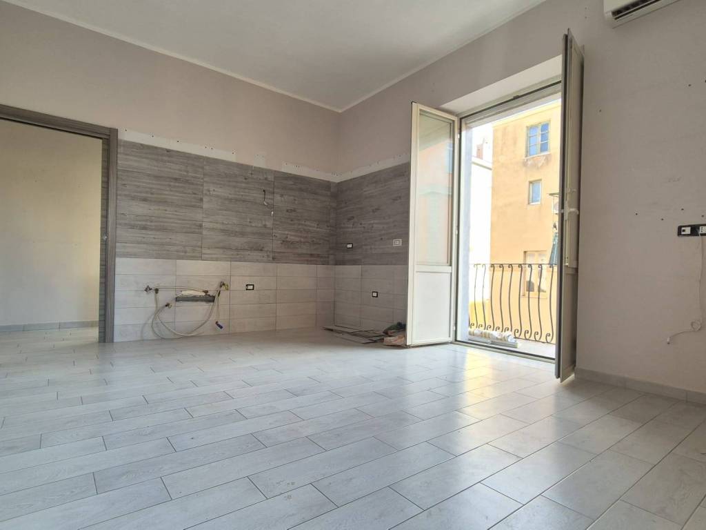 appartamento in vendita a Napoli in zona Bagnoli