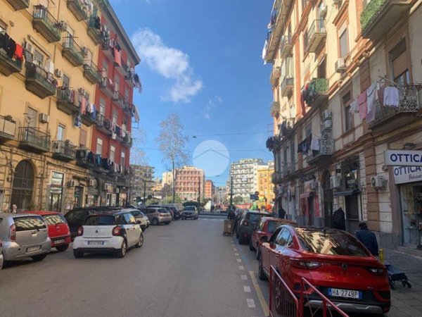 appartamento in vendita a Napoli in zona Vicaria