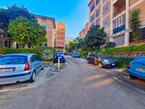 appartamento in vendita a Napoli in zona Soccavo