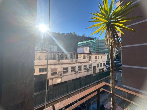 appartamento in vendita a Napoli in zona Fuorigrotta