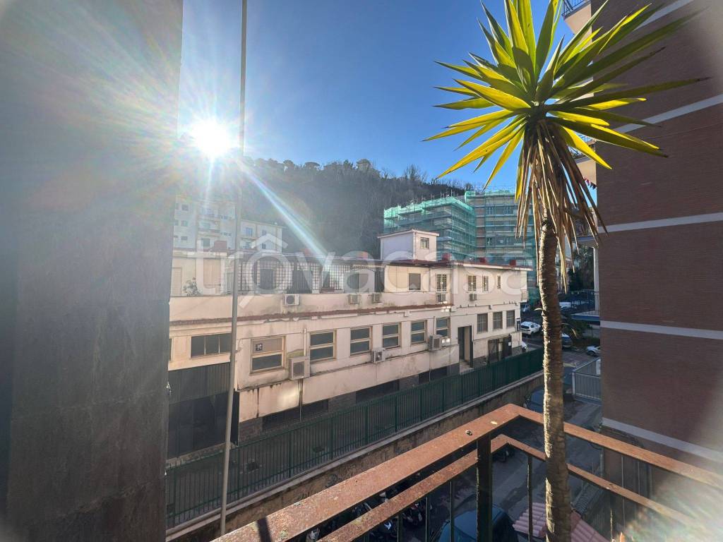 appartamento in vendita a Napoli in zona Fuorigrotta