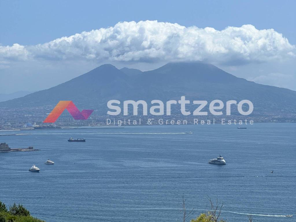 appartamento in vendita a Napoli in zona Posillipo