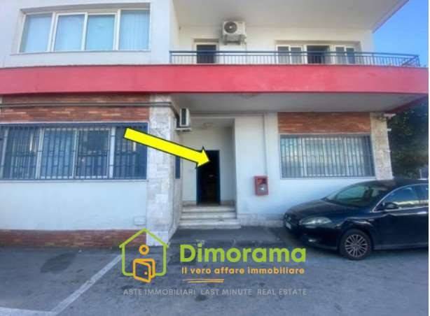 quadrivano in vendita a Napoli in zona Bagnoli