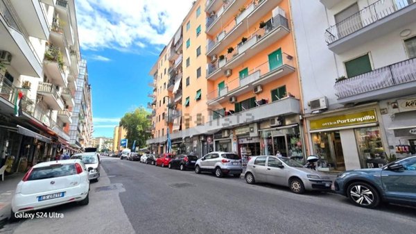 appartamento in vendita a Napoli in zona Bagnoli