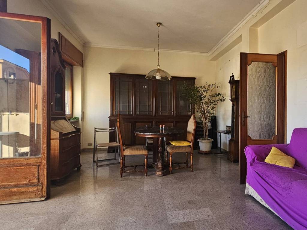 appartamento in vendita a Napoli in zona Arenella