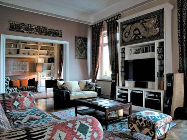 appartamento in vendita a Napoli in zona Chiaia