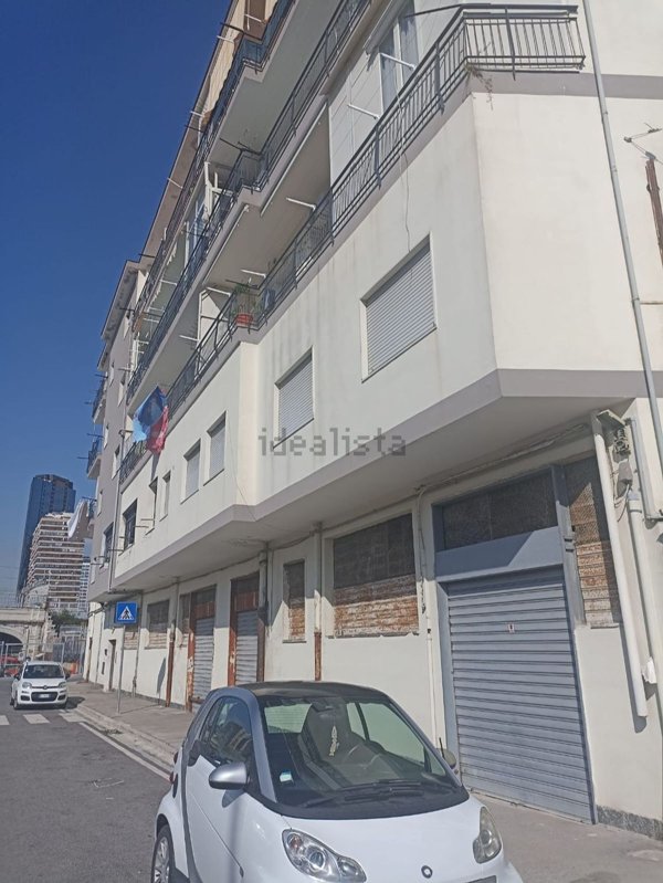 appartamento in vendita a Napoli in zona Zona Industriale-Ferrovia