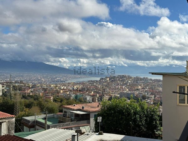 appartamento in vendita a Napoli in zona Camaldoli