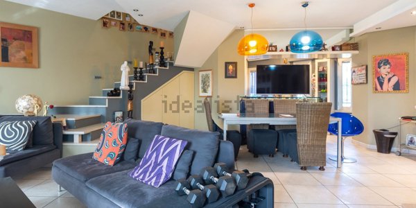 appartamento in vendita a Napoli in zona Posillipo