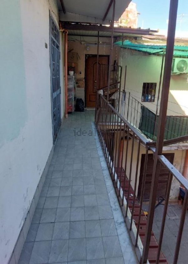 appartamento in vendita a Napoli in zona Secondigliano