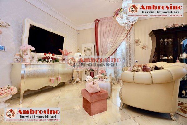 appartamento in vendita a Napoli in zona Secondigliano