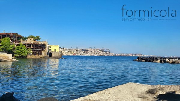 appartamento in vendita a Napoli in zona Posillipo