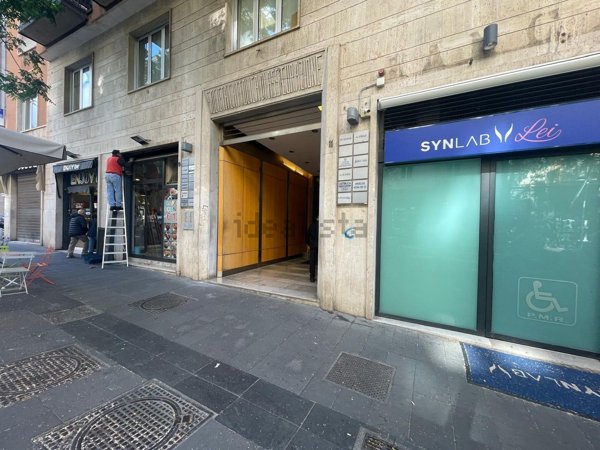 appartamento in vendita a Napoli in zona Montecalvario