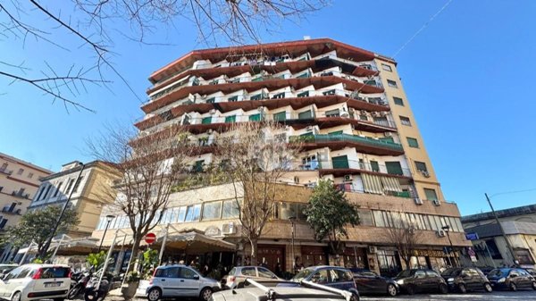 appartamento in vendita a Napoli in zona San Lorenzo