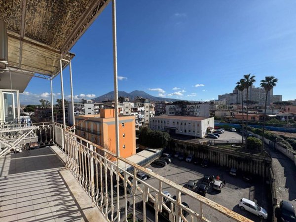 appartamento in vendita a Napoli in zona San Giovanni a Teduccio