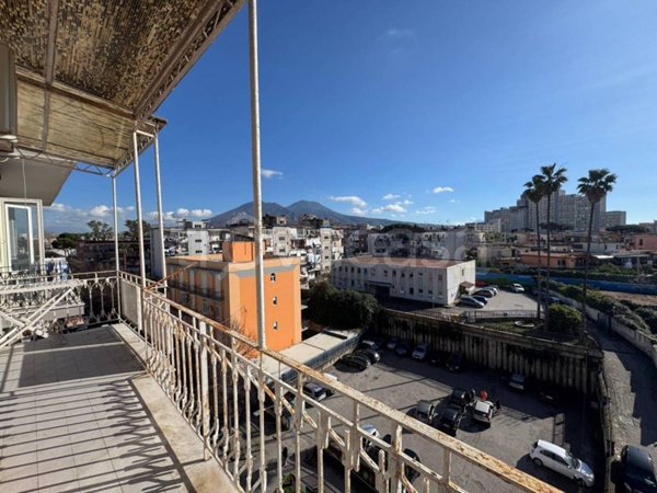 appartamento in vendita a Napoli in zona Ponticelli