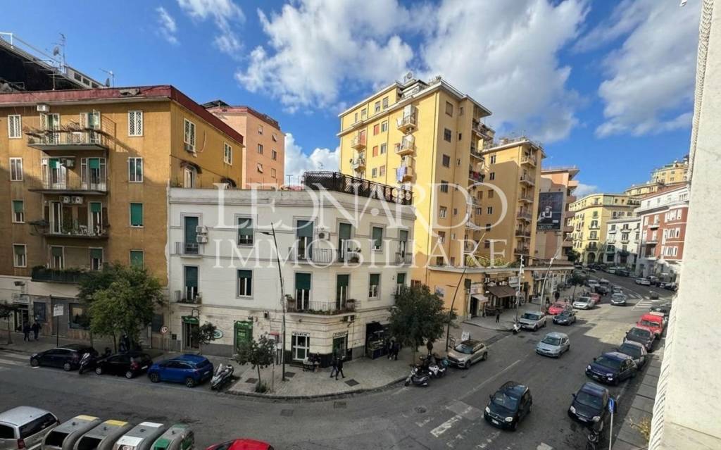 appartamento in vendita a Napoli in zona Arenella