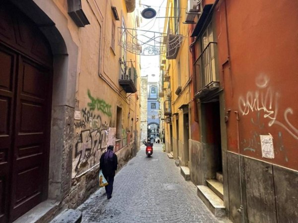 appartamento in vendita a Napoli