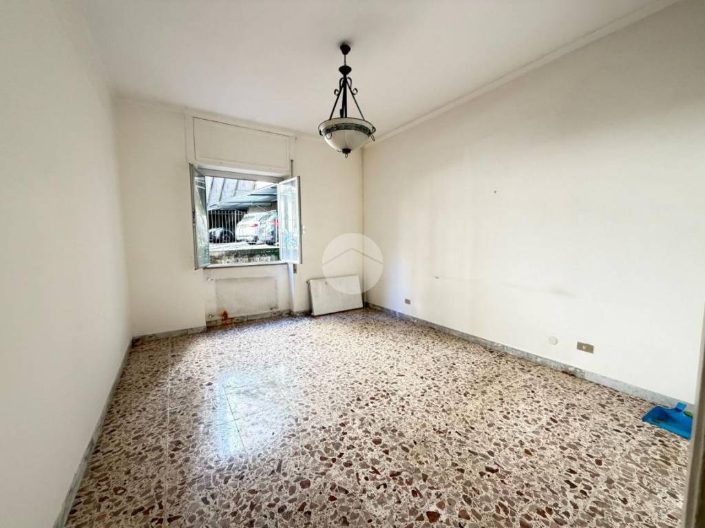 appartamento in vendita a Napoli in zona Arenella