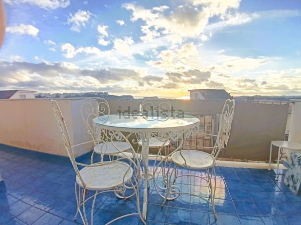 appartamento in vendita a Napoli in zona Posillipo