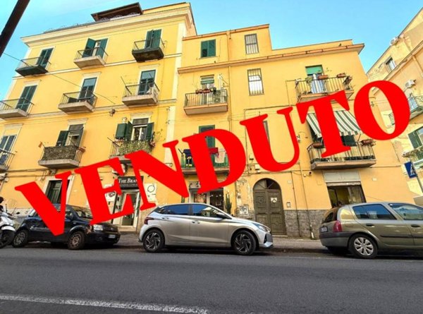 appartamento in vendita a Napoli in zona Bagnoli