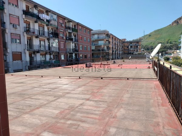 appartamento in vendita a Napoli in zona Soccavo