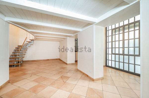 appartamento in vendita a Napoli in zona San Ferdinando