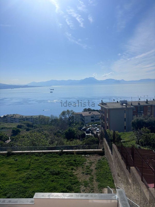 appartamento in vendita a Napoli in zona Posillipo