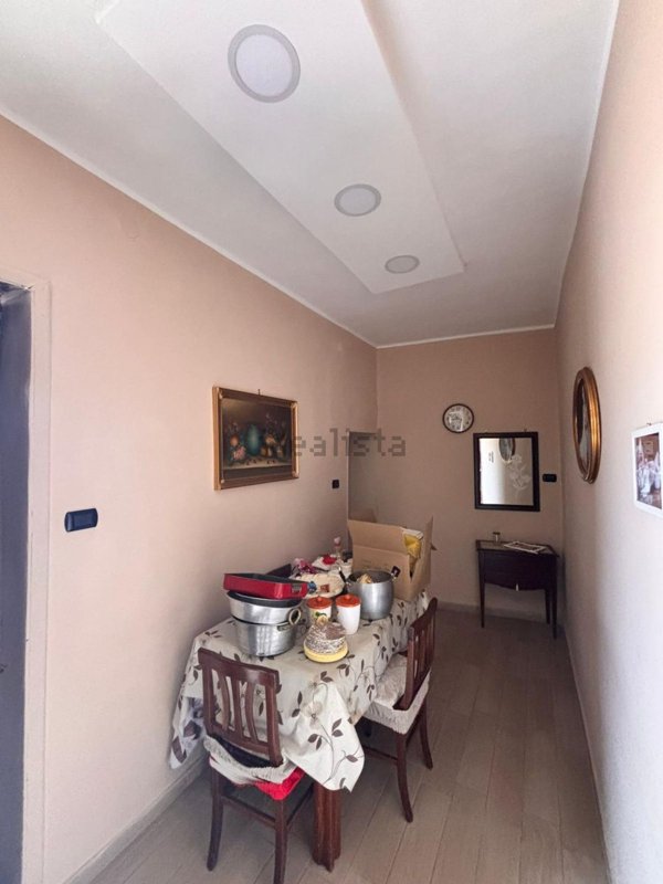 appartamento in vendita a Napoli in zona Secondigliano