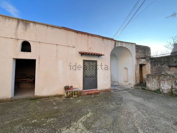 appartamento in vendita a Napoli in zona Camaldoli