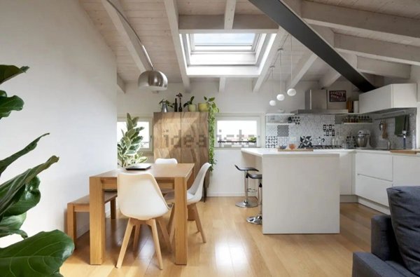 appartamento in vendita a Napoli in zona Pendino / San Giuseppe