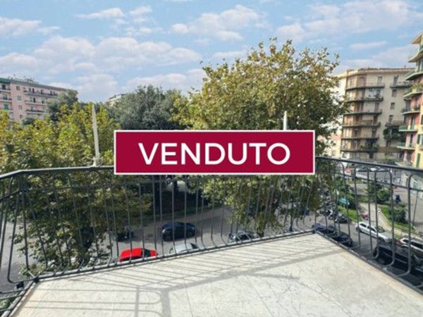 appartamento in vendita a Napoli in zona Vomero