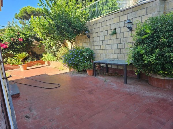 appartamento in vendita a Napoli in zona Posillipo