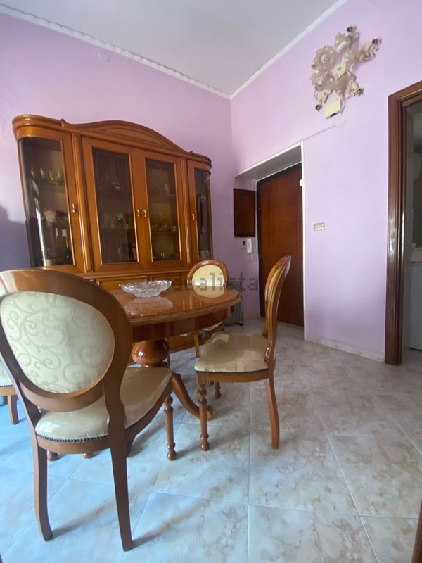 appartamento in vendita a Napoli in zona Pendino / San Giuseppe