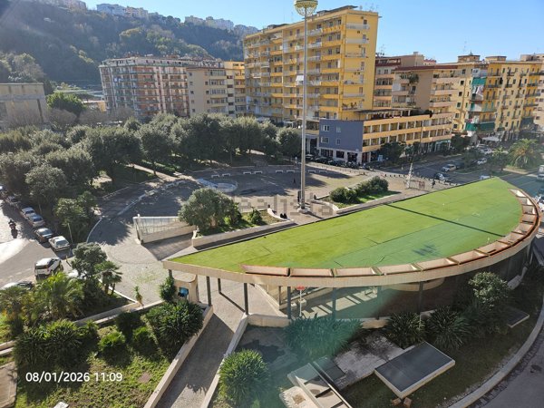 appartamento in vendita a Napoli in zona Fuorigrotta