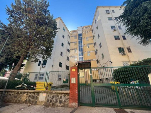 appartamento in vendita a Napoli in zona Capodimonte / Colli Aminei