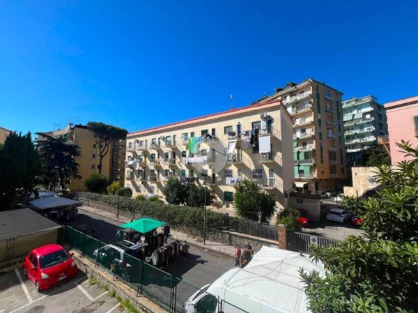 appartamento in vendita a Napoli in zona Capodimonte / Colli Aminei