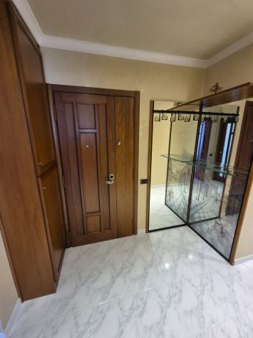 appartamento in vendita a Napoli in zona Fuorigrotta