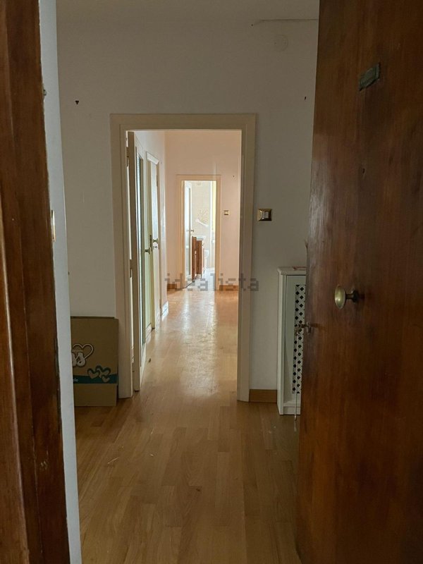 appartamento in vendita a Napoli in zona Arenella