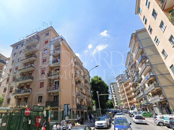 appartamento in vendita a Napoli in zona Arenella