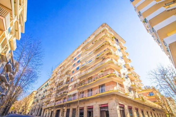 appartamento in vendita a Napoli in zona Vomero