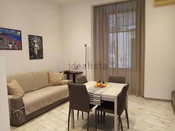 appartamento in vendita a Napoli in zona Pendino / San Giuseppe